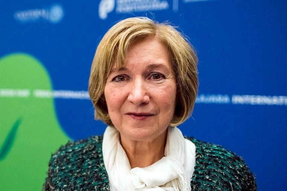 En la Feria Internacional del Libro hoy, la escritora portuguesa Lídia Jorge compartió las razones que la llevaron a ser escritora.