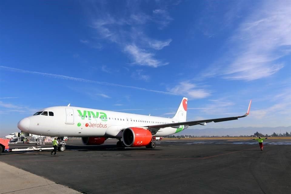 Viva Aerobus usará el arrendamiento con tripulaciones extranjeras.