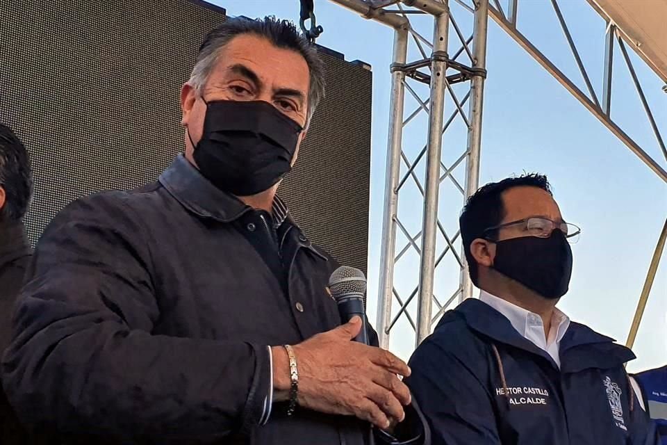 Jaime Rodríguez, Gobernador de Nuevo León, participó en un evento en Santa Catarina.