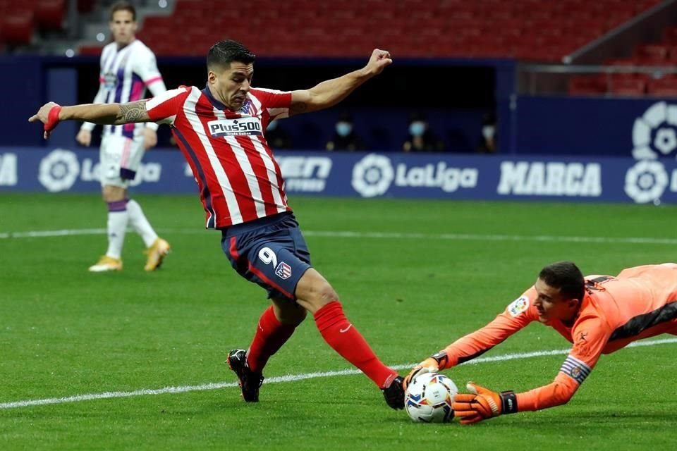 Luis Suárez reapareció con la playera rojiblanca tras superar el Covid-19.