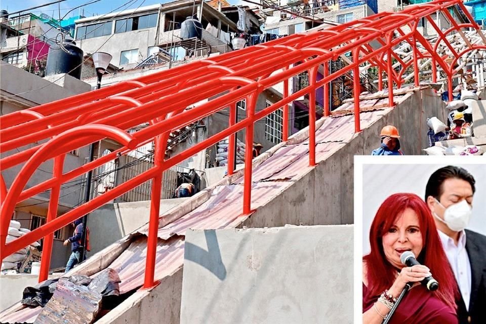 Sansores ofreció terminar la obra en la Colonia el Pirú este año. Así luce la escalera eléctrica a la fecha.