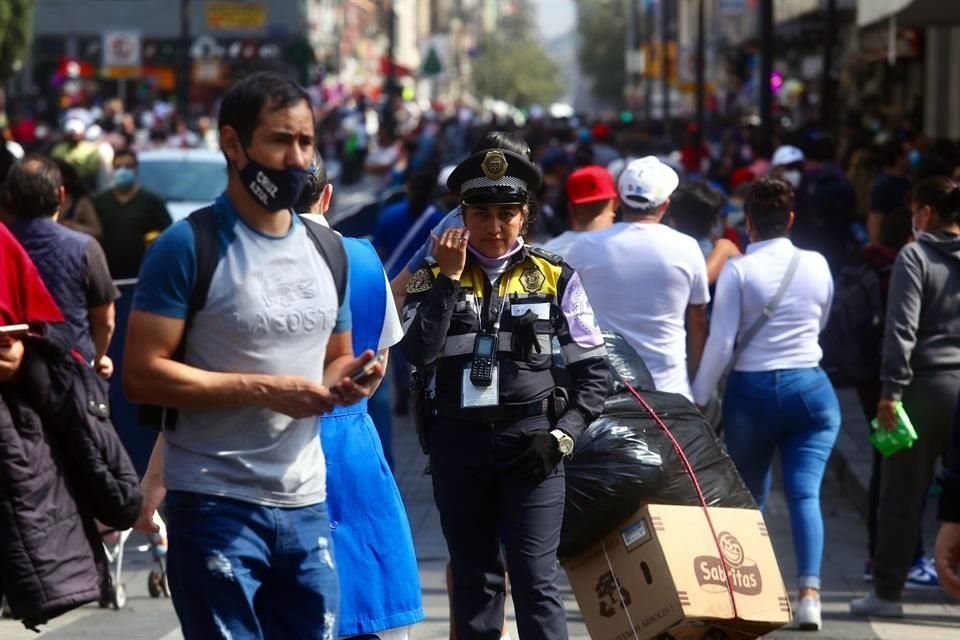 Ni siquiera los elementos de la SSC respetan las medidas de protección contra el Covid-19.