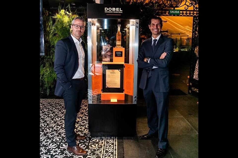 La colección exclusiva de Dobel Grandes Maestros conjuga la maestría de su tequila con el legado que han dejado grandes artistas mexicanos.