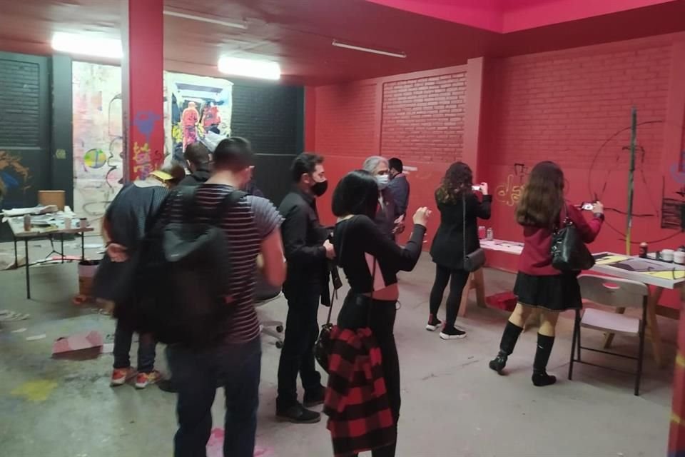 La exhibición es gratuita pero se pide realizar reservación mandando un correo a adriana@ussr.mx.