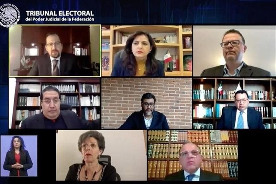 El Tribunal matizó el sentido de la sentencia al señalar que los partidos deben postular esas candidaturas 'en la medida de lo posible'.