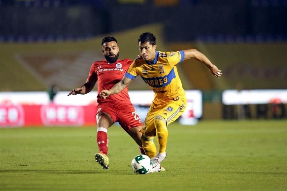 Salcedo actualmente está concentrado con los felinos en la Liga de Campeones de Concacaf, en Orlando, Florida.