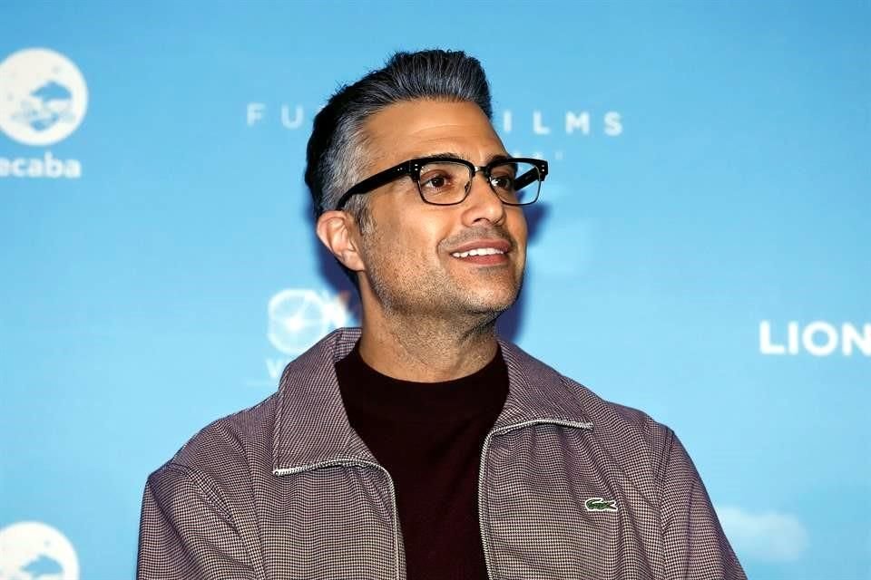 El actor Jaime Camil actuará en la serie de comedia 'Guerrillas', que alista la cadena de televisión estadounidense ABC.