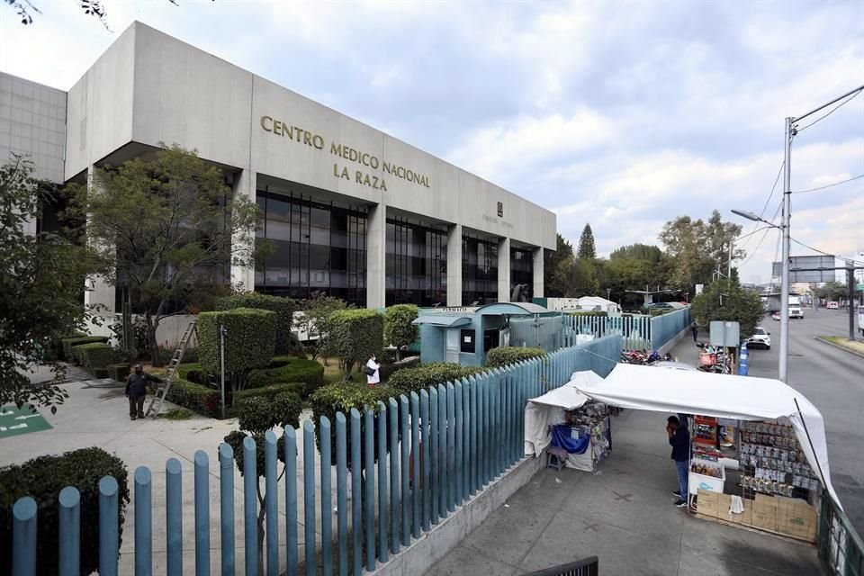 El Centro Médico Nacional La Raza.