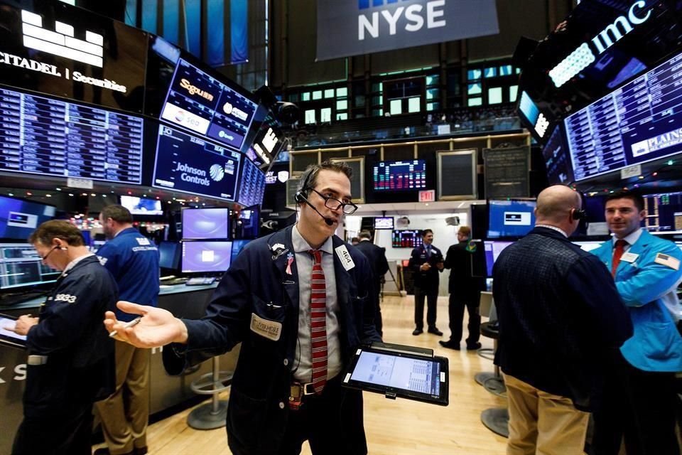 Wall Street cerró el 2020 en máximos récord.