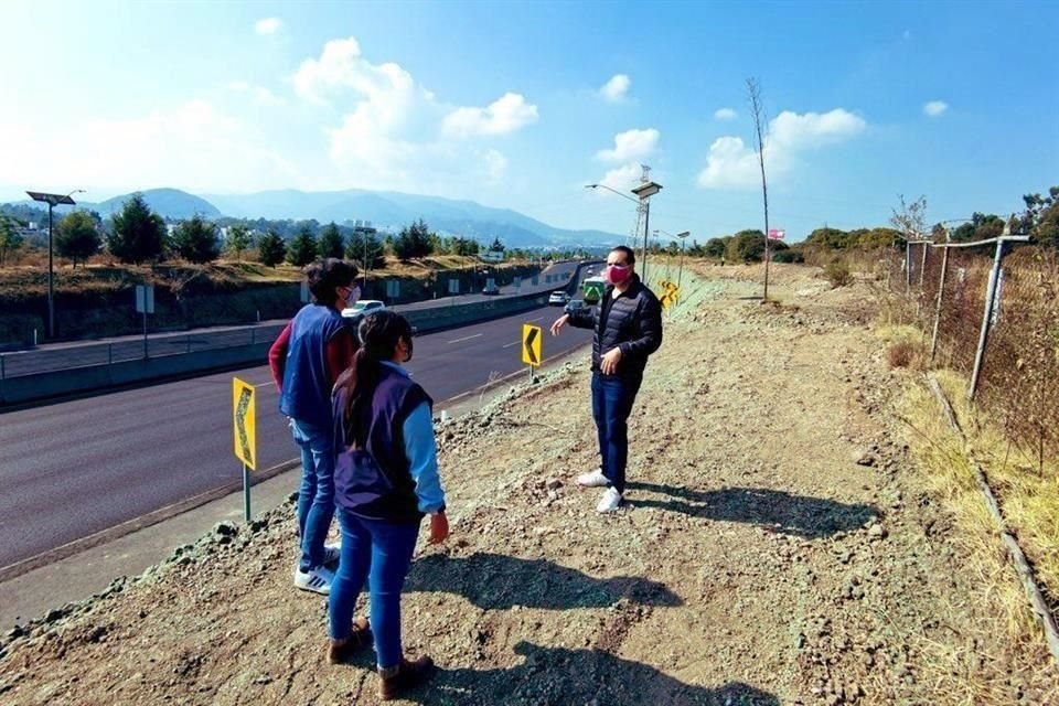 En un recorrido vecinos acusaron uso de maquinaria para caminos.