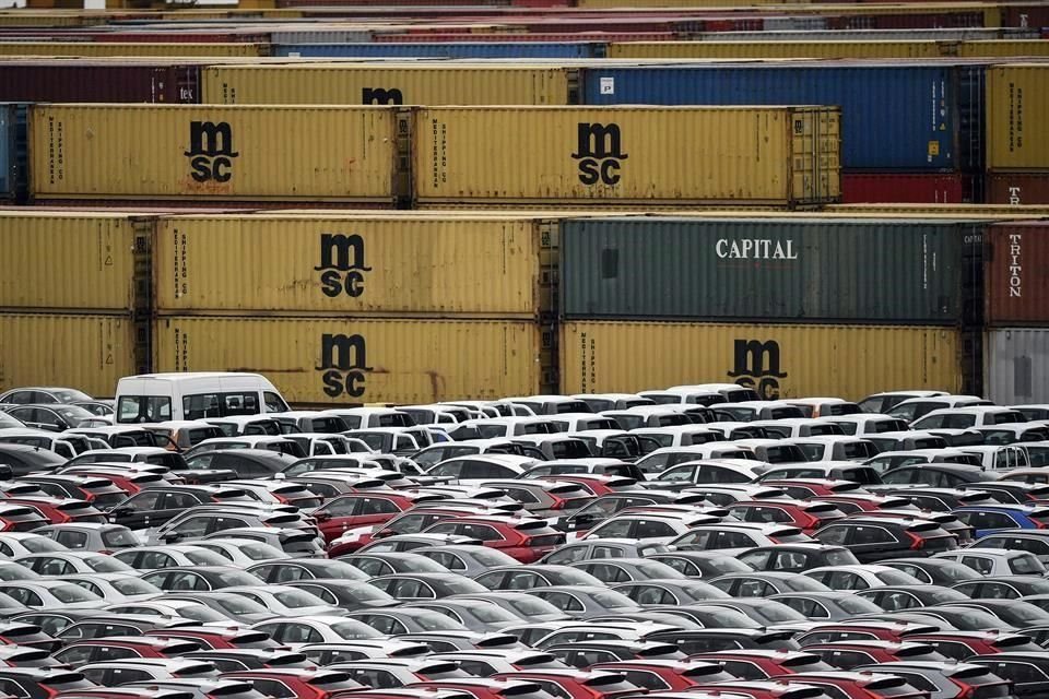 En los primeros 11 meses, las importaciones y exportaciones de automóviles de China sumaron 134 mil 670 millones de dólares.