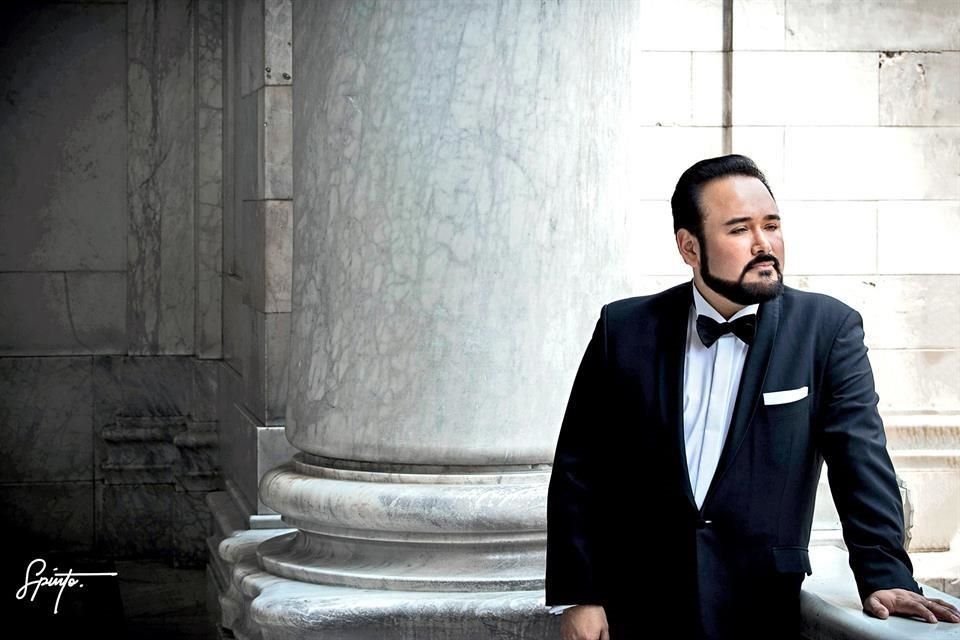 El tenor Javier Camarena será parte de la gala de Año Nuevo de la Metropolitan Opera House este 31 de diciembre.