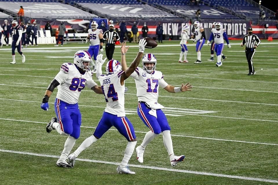 Josh Allen y Stefon Diggs fueron una verdader pesadilla para la defensiva de los Patriotas.