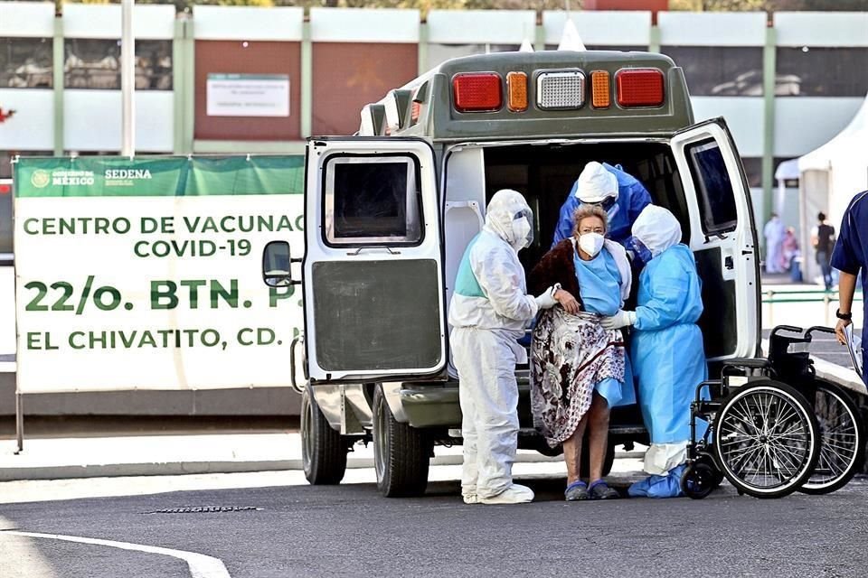 La tasa de fallecimiento por cada 100 mil asegurados es de 58.6 en vida y de 13 en gastos médicos. 