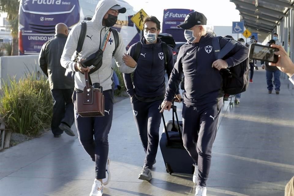 Hoy se verá la mano de Javier Aguirre en Rayados.