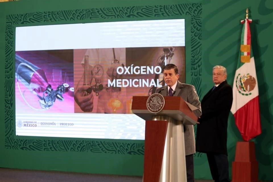 Ricardo Sheffield, titular de Profeco, aseguró en conferencia con el Presidente que no hay desabasto de oxígeno medicinal.