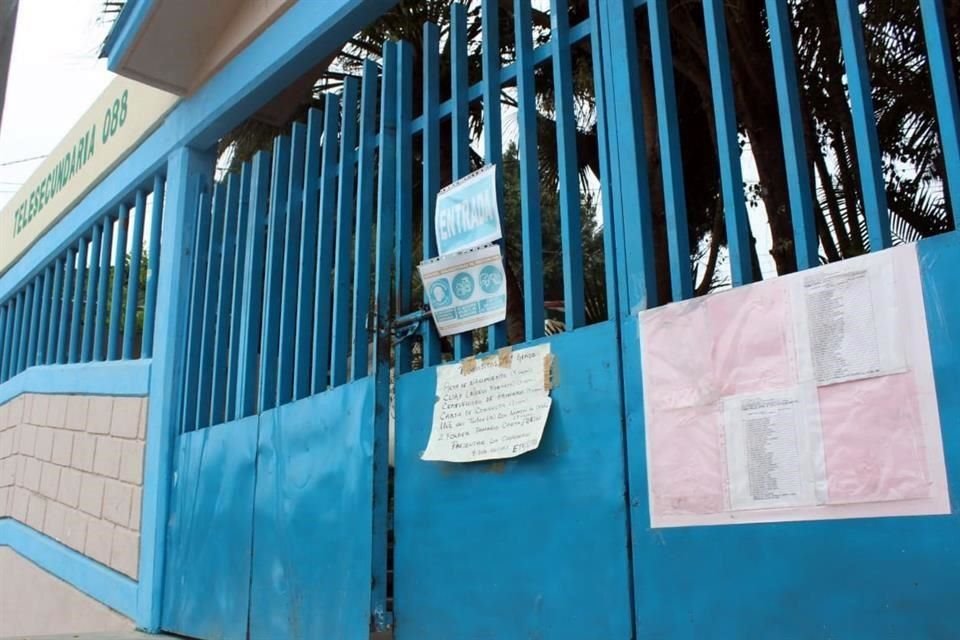 Escuela cerradas en Tuxtla Gutiérrez, Chiapas.