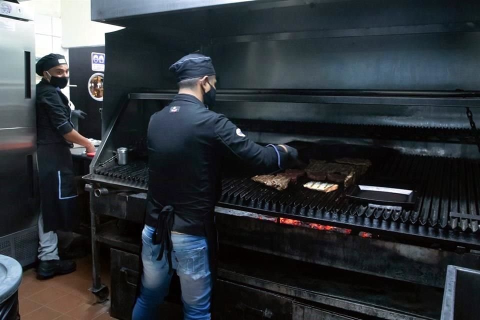 Según detalló el Instituto, se realizaron visitas a un total de 208 restaurantes.