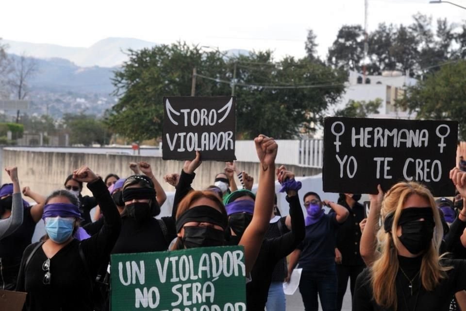 Las mujeres fueron convocadas a la movilización mediante redes sociales.