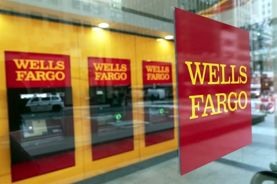 Wells Fargo registró un beneficio neto de 2 mil 990 millones de dólares para el trimestre que terminó el 31 de diciembre.