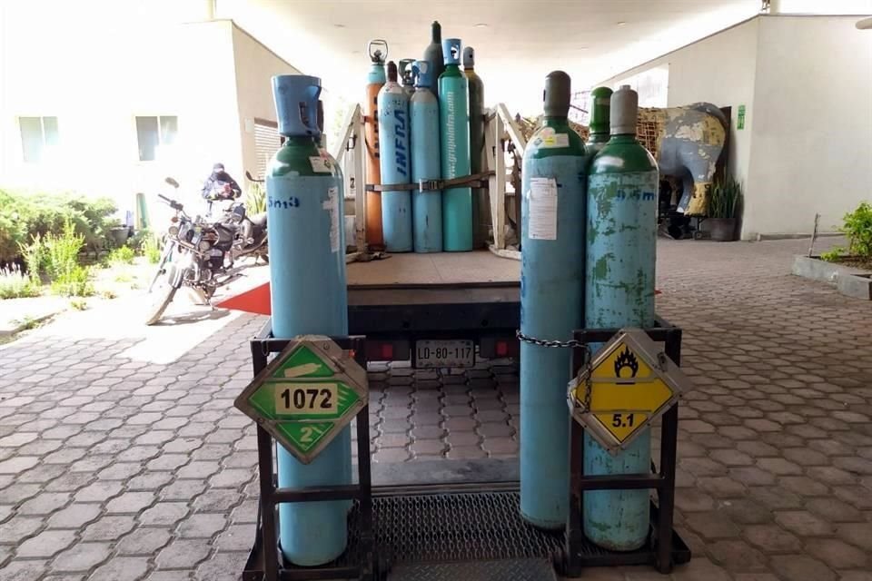 Varios tanques de oxígeno con los que delincuentes han estado defraudando son parte de los que se han robado en distintos puntos de la República.