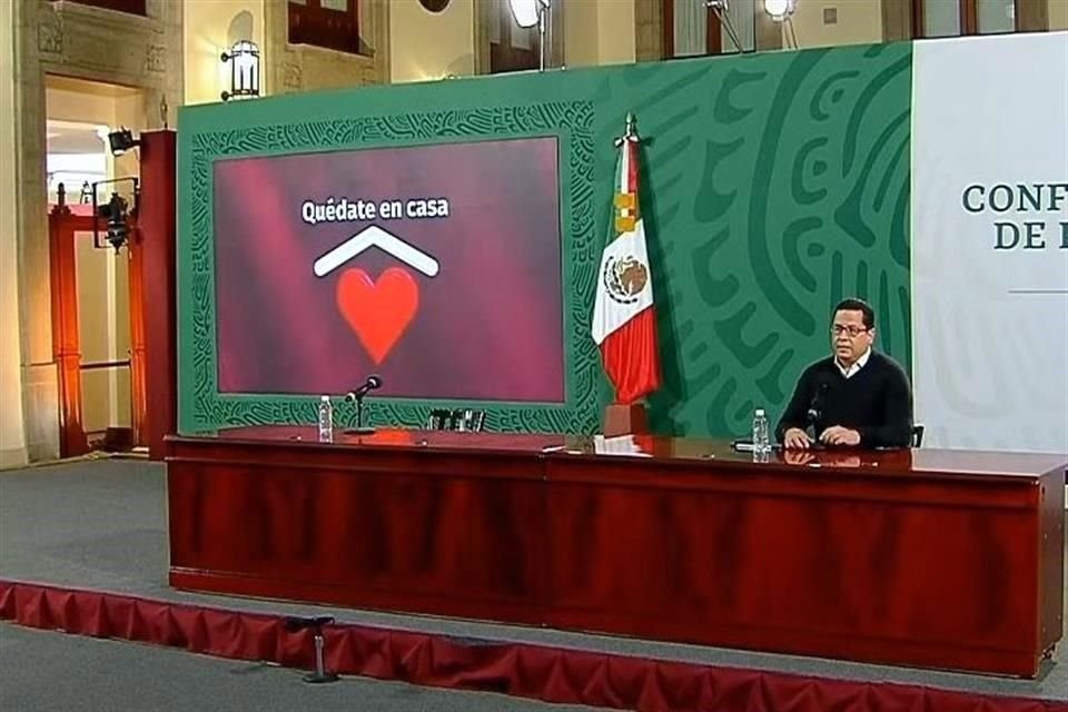 Conferencia en Palacio Nacional.