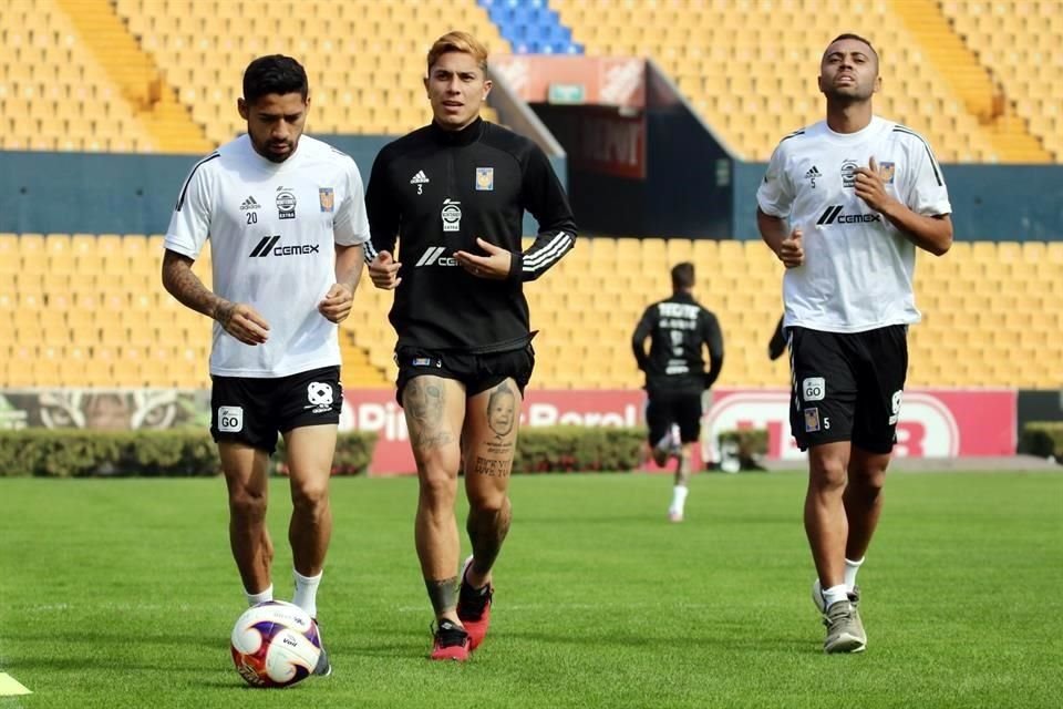 El cuadro felino entrenó en el Uni tras la victoria de ayer ante Atlas.