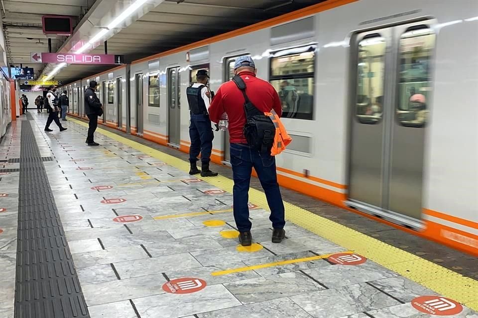 Tras 16 días sin servicio, el Metro reanudó operaciones en la Línea 1 del Metro que corre de Pantitlán a Observatorio.