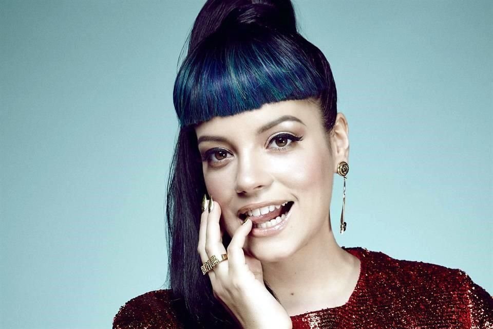 La cantante Lily Allen reveló en una entrevista que sus hijas arruinaron su carrera artística.