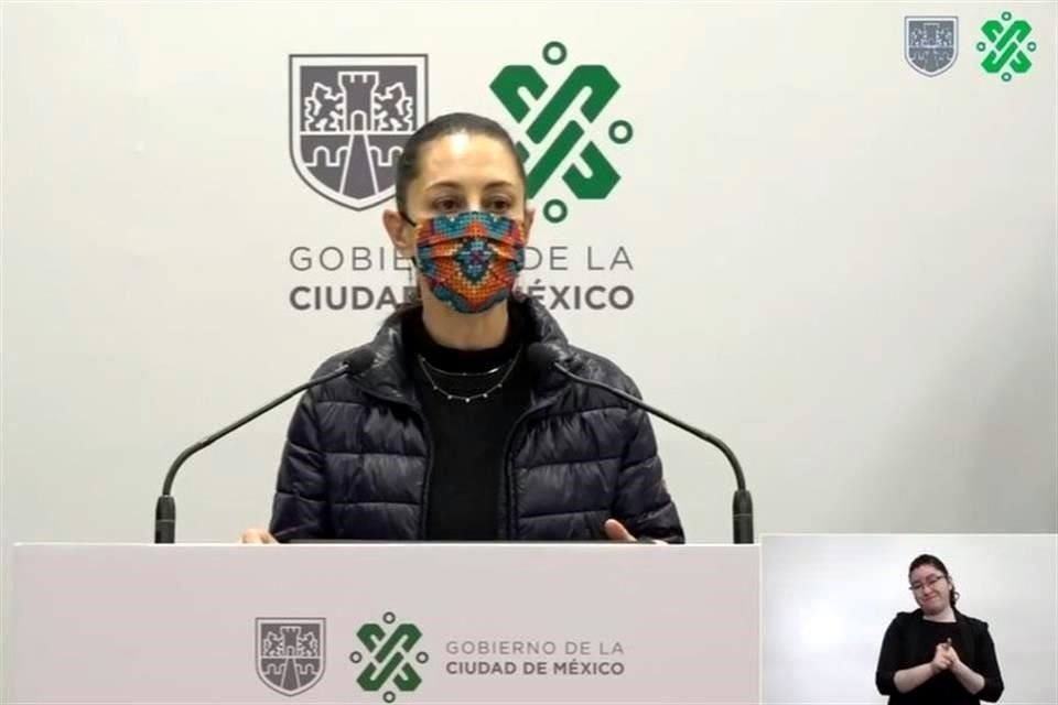 La Jefa de Gobierno, Claudia Sheinbaum, informó de la separación del cargo de los 10 agentes, este mediodía, durante su videoconferencia.