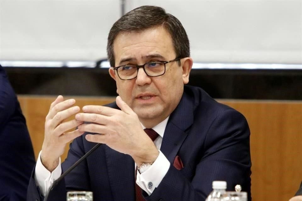 Idelfonso Guajardo, ex Secretario de Economía, sostuvo que rendirá protesta como diputado federal porque sus derechos están protegidos.