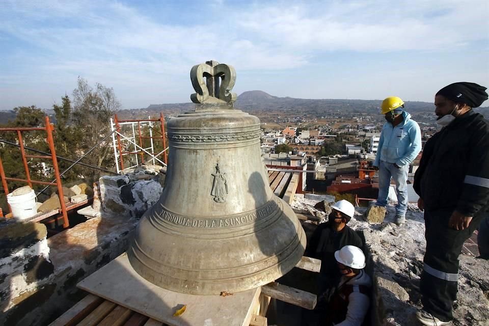 La Iglesia de la Asunción de María, en Milpa Alta, perdió su torre, ahora ya restituida. Las obras concluirán este mismo año.