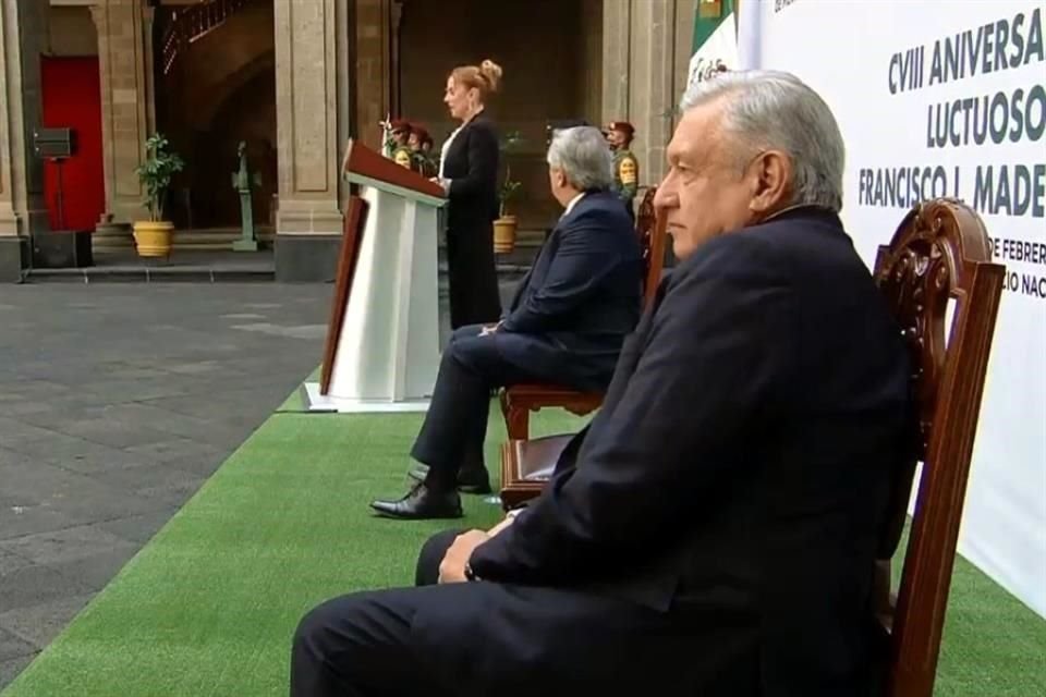 En una ceremonia por el asesinato de Madero, Beatriz Gutiérrez citó a autores para señalar a la prensa como el 'enemigo más vil' del ex Presidente.
