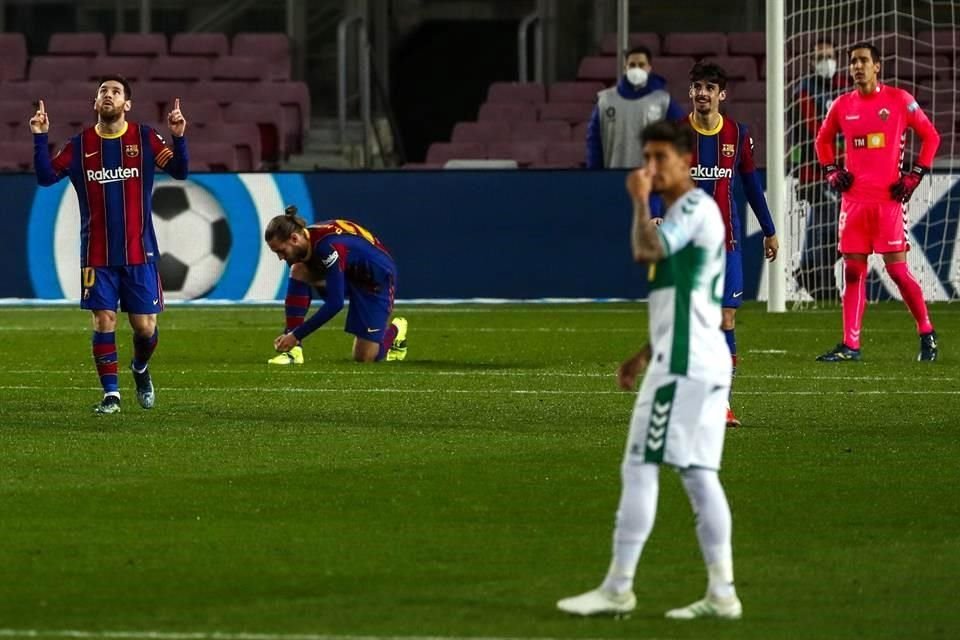 Lionel Messi marcó dos tantos en el Camp Nou.