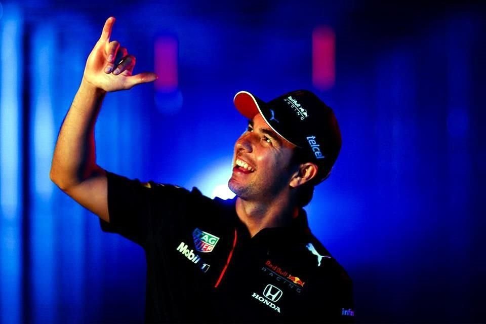 Checo ilusiona en Red Bull.