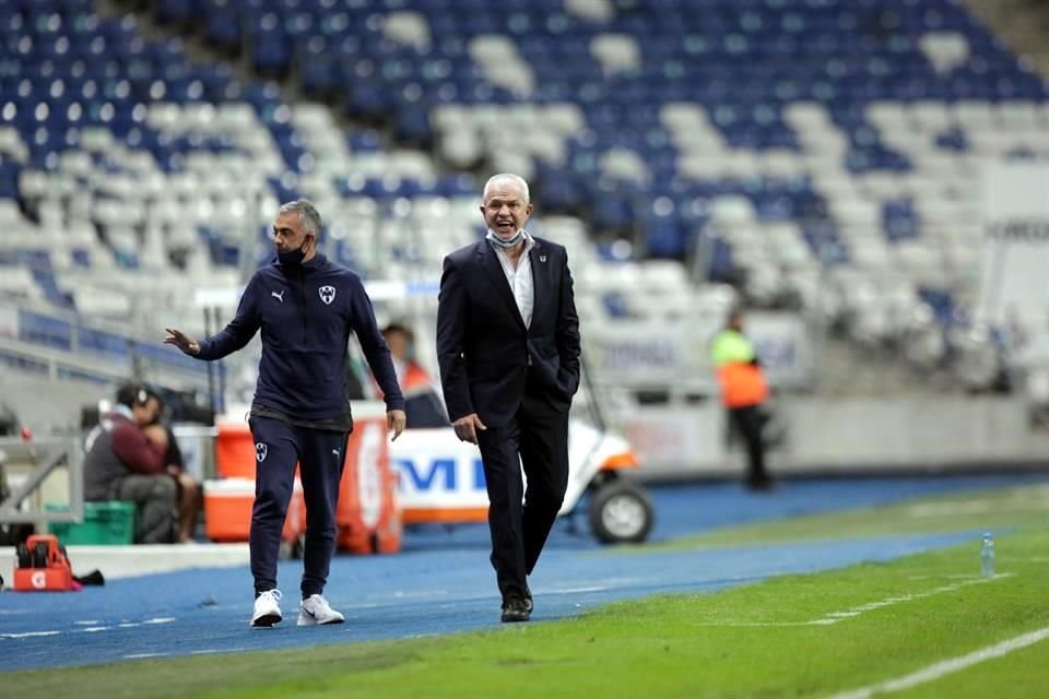 Repasa las acciones del segundo tiempo en el triunfo de Rayados 2-1 sobre Gallos.