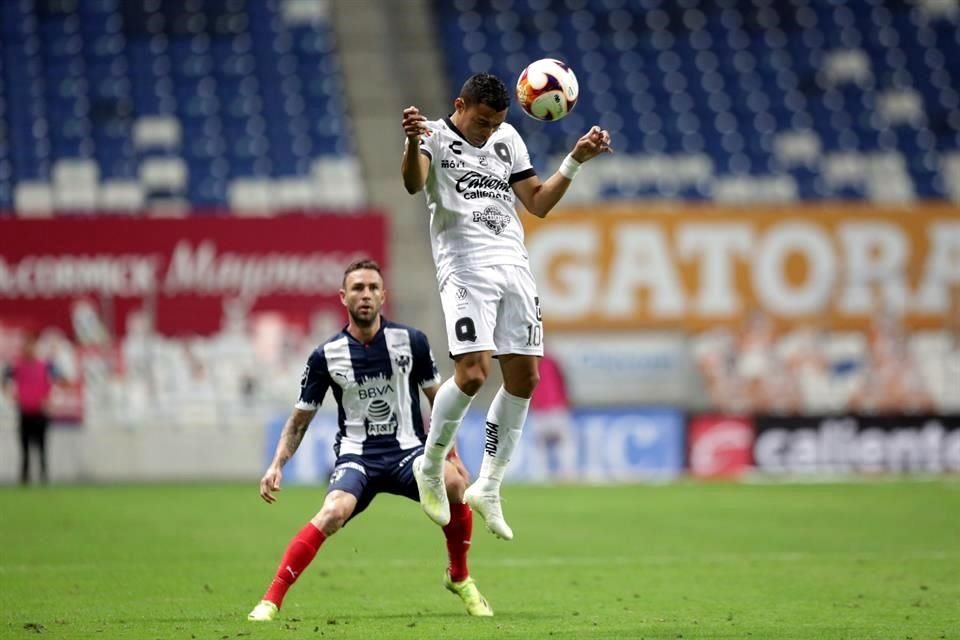 Repasa las acciones del segundo tiempo en el triunfo de Rayados 2-1 sobre Gallos.