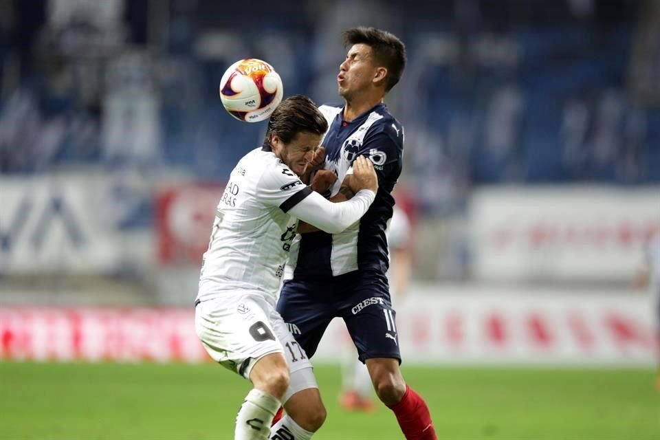 Repasa las acciones del segundo tiempo en el triunfo de Rayados 2-1 sobre Gallos.