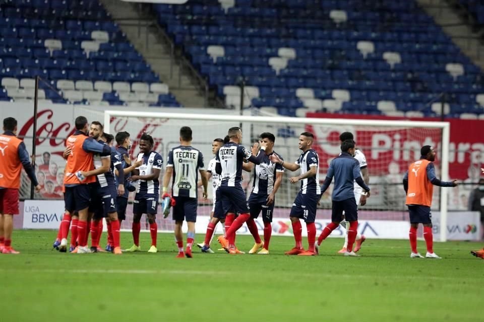 Repasa las acciones del segundo tiempo en el triunfo de Rayados 2-1 sobre Gallos.