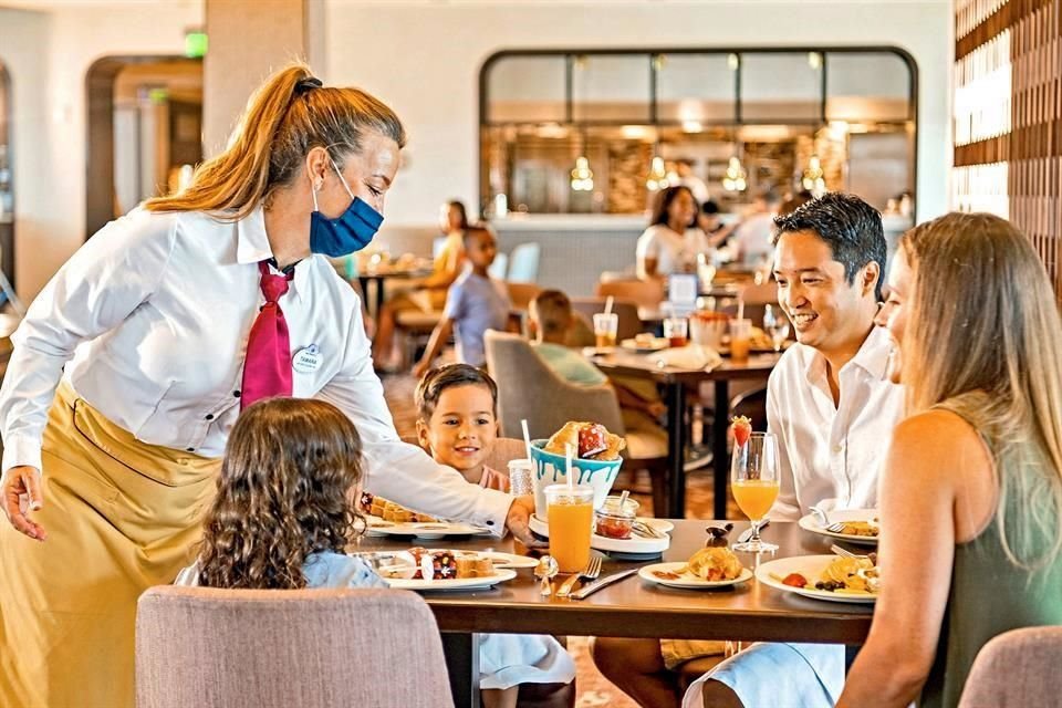 Alojamiento cuyo diseño, gastronomía y estilo están basados en las costas de Francia e Italia.