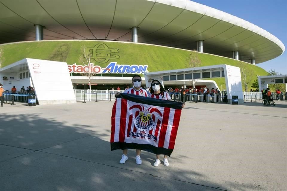 Aficionados pudieron disfrutar del encuentro.