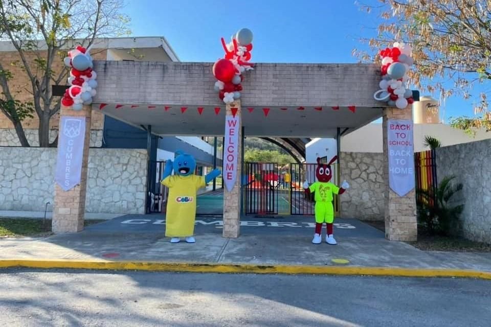 'Hoy fue un día súper especial para nuestro colegio, pues regresaron los niños a nuestras instalaciones, en medio de todas las medidas de seguridad y salud', publicó la página del colegio privado.