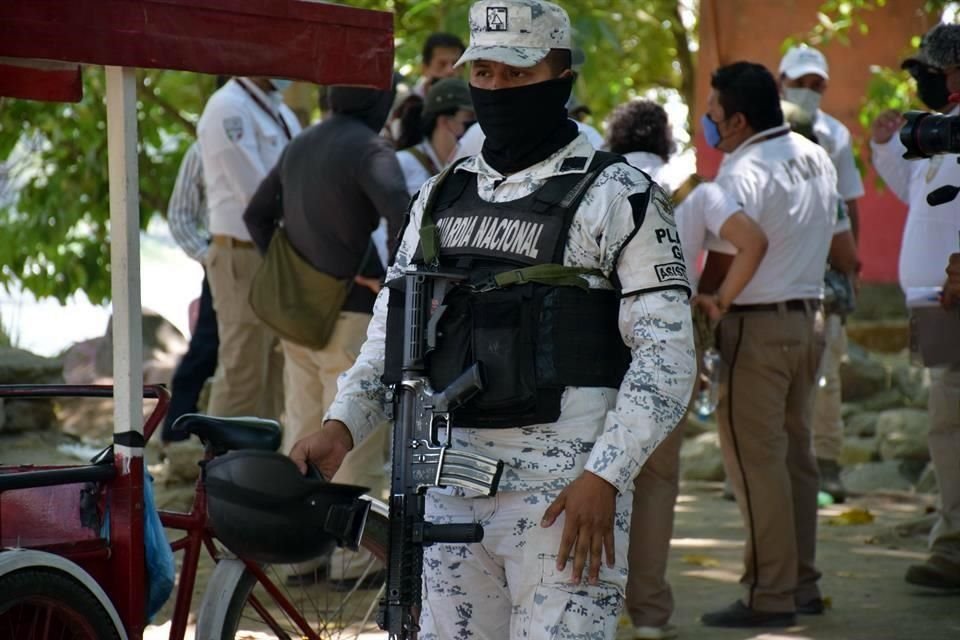 Llegada de migrantes provenientes de Centroamérica, que buscan llegar a EU, ha provocado que Gobierno despliegue operativos con la Guardia Nacional y el Ejército.