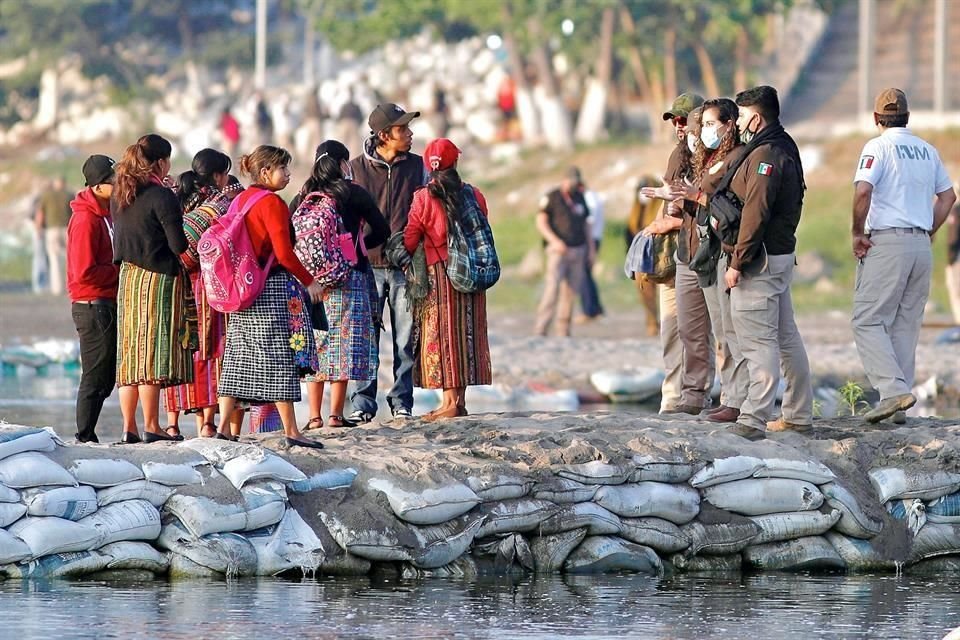 Según estimaciones de la CBP, para marzo podría haber 120 mil arrestos de migrantes.
