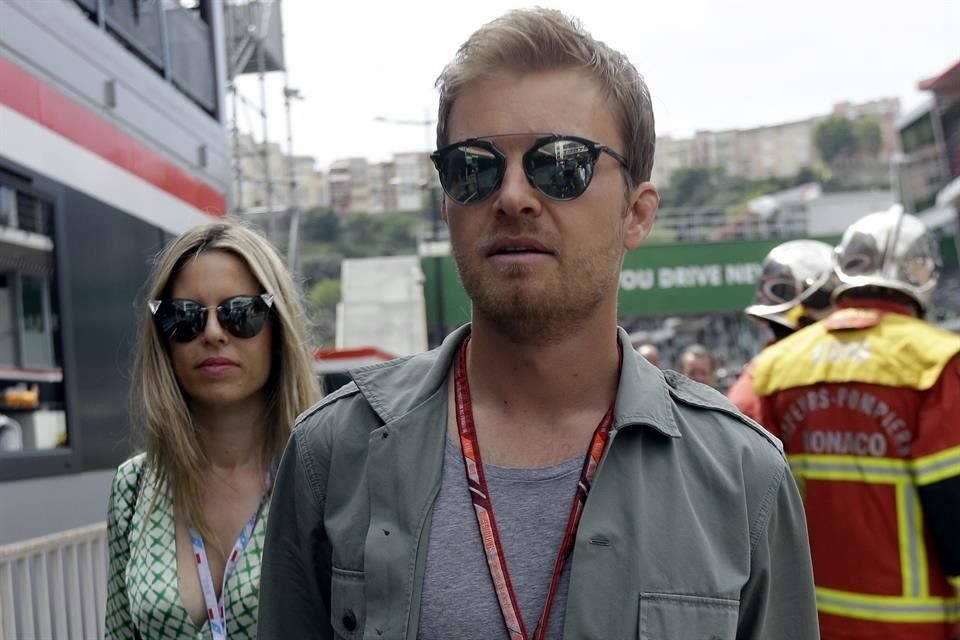 Nico Rosberg reconoció que Sergio Pérez es un gran piloto y admitió que tiene opciones para obtener el título de la F1.