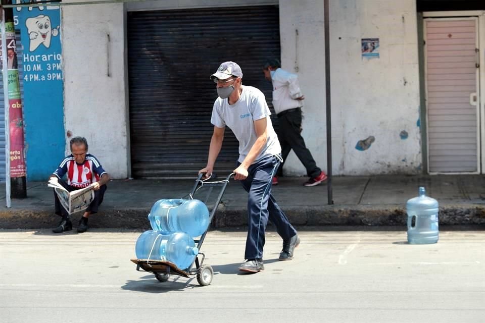 La disponibilidad de agua se ubicaba en 3 mil 553 metros cúbicos per cápita en 2020, cifra que disminuirá a 3 mil 404 en 2025 y a 3 mil 285 en 2020.