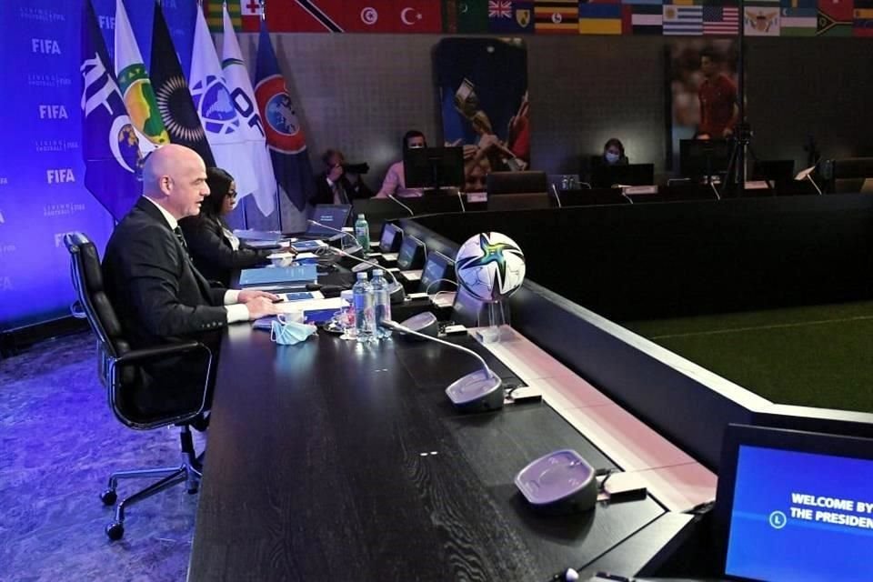 Infantino espera que pronto toda vuelva a la normalidad.