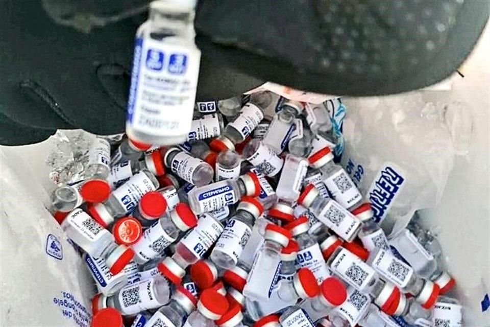 Más de mil dosis de falsa vacuna Sputnik fueron inyectadas en Campeche, a empleados de maquiladora propiedad del paquistaní Mohamad Yusuf.