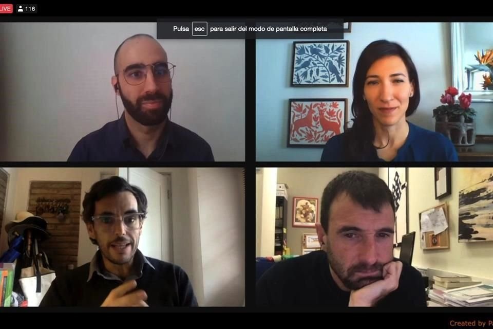 (Arriba izq. A der.) David Gómez Abad y Cynthia Villarreal, (Abajo izq. A der.) Sebastián Gatica y Gorka Espiau.