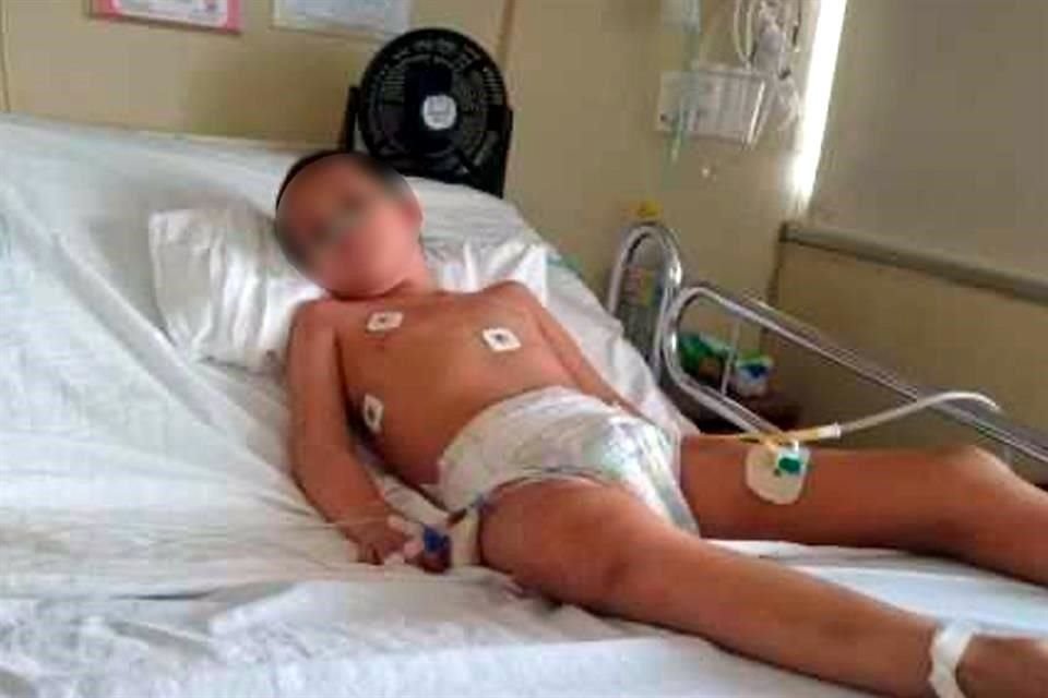 Tras padecer falta de fármacos, ahora niños con cáncer en NL soportan temperaturas de 40 grados, sin aire acondicionado, en clínica de IMSS.